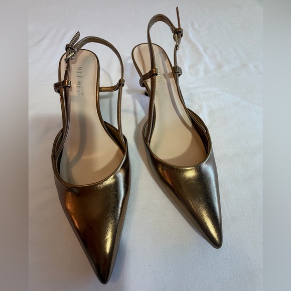Nine West Metallic Gold Bronze Slingback Kitten Heels size 8 - Picture 4 of 13
